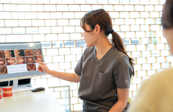 クリア矯正歯科