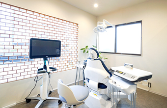 クリア矯正歯科